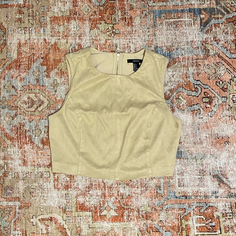 Camel crop top